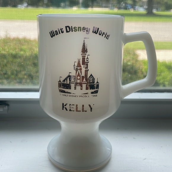 “KELLY” Walt Disney World 70’s  White Opalescent Milk Glass Coffee Mug - Picture 1 of 10